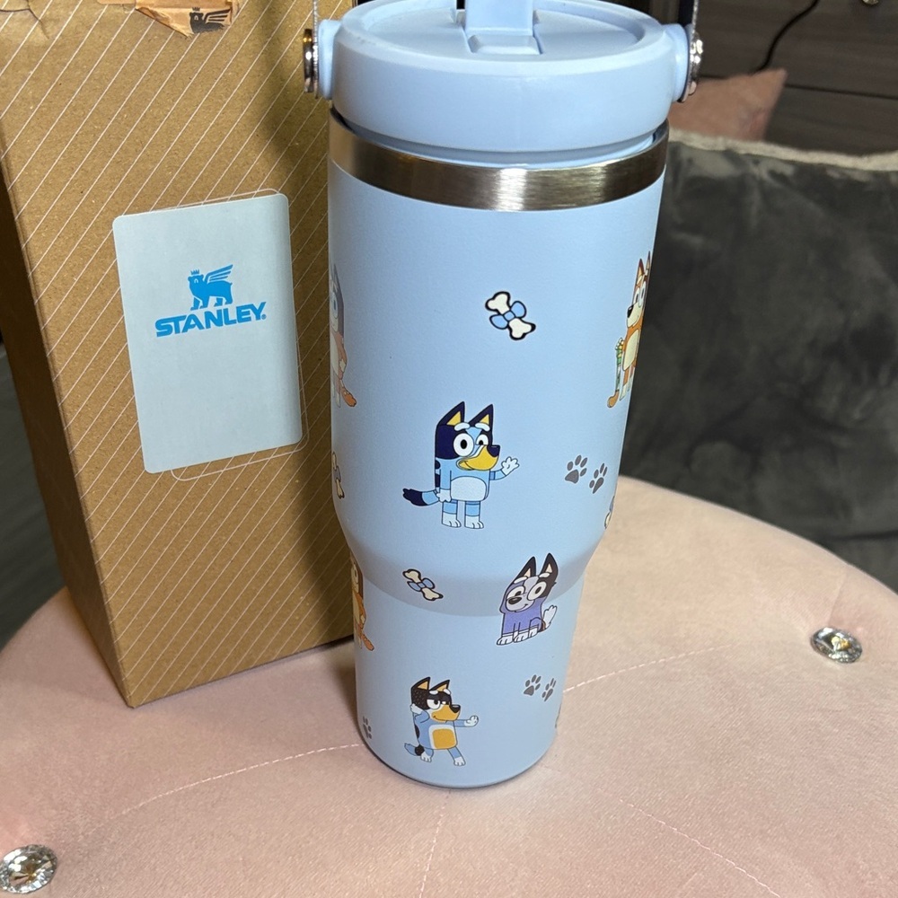 Stanley Light Blue Tumbler with Fun Characters - Picture 4 of 5